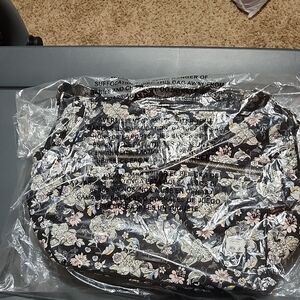 NWT NBU Vera Bradley Iconic Large On The Go Holland Garden Pattern